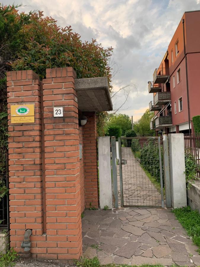 B&B Verona Business And Fun G B Rossi Friendly Екстер'єр фото