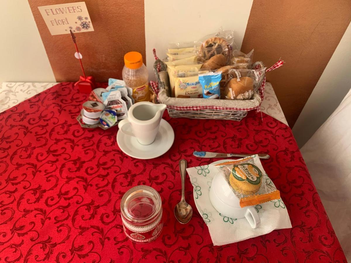 B&B Verona Business And Fun G B Rossi Friendly Екстер'єр фото